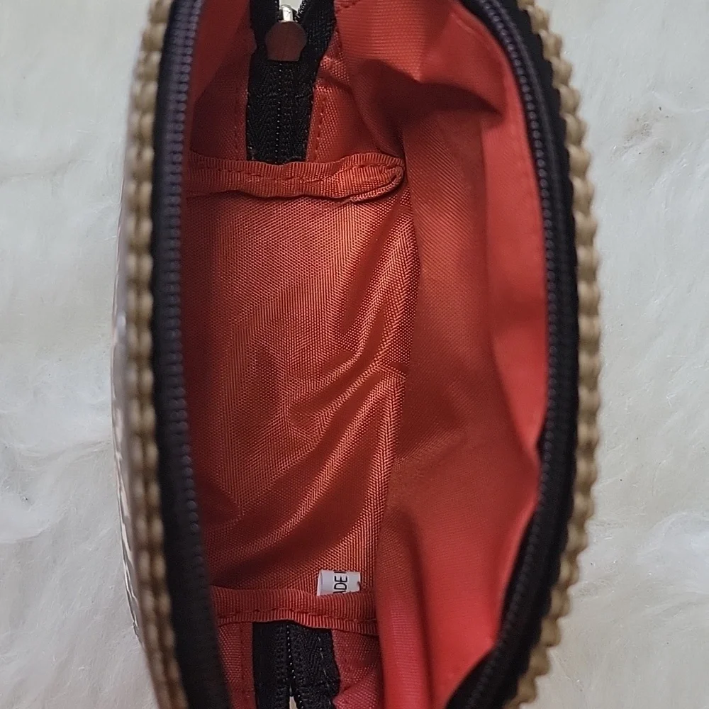 SPARTINA Retreat Clam Shape Gray Scallop Edge Zip Boho Make Up Beauty Travel Bag
